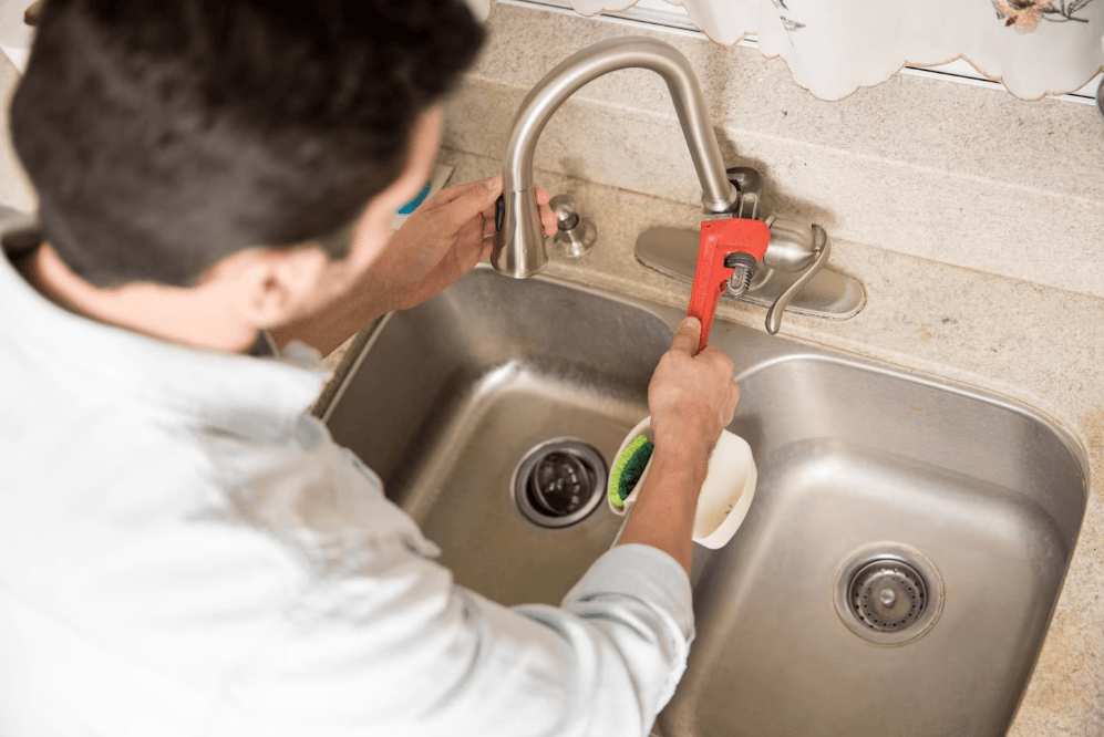 Kitchen sink blockage removal